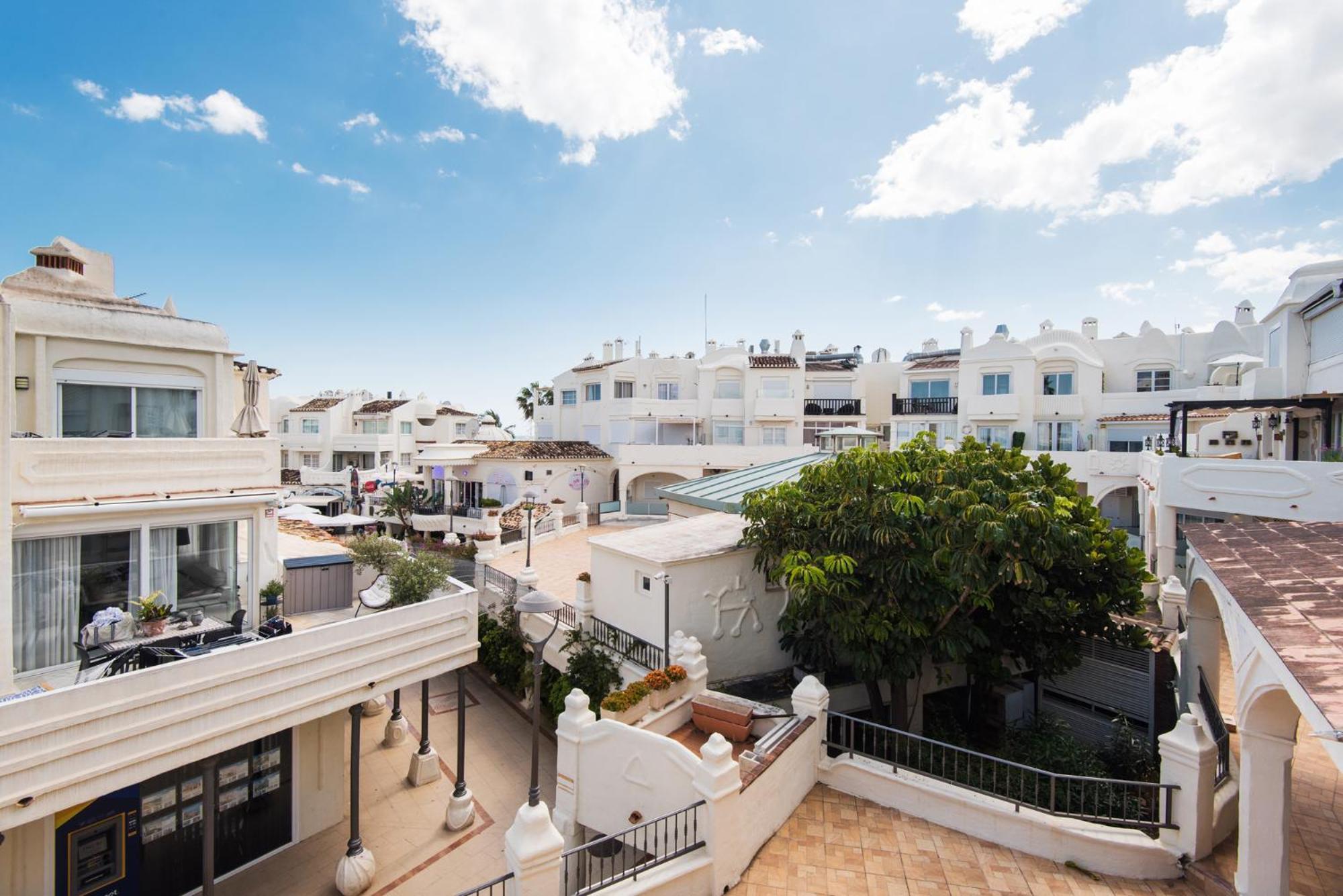 Apartmento En La Pequena Venecia, Puerto Marina Benalmadena Exterior photo